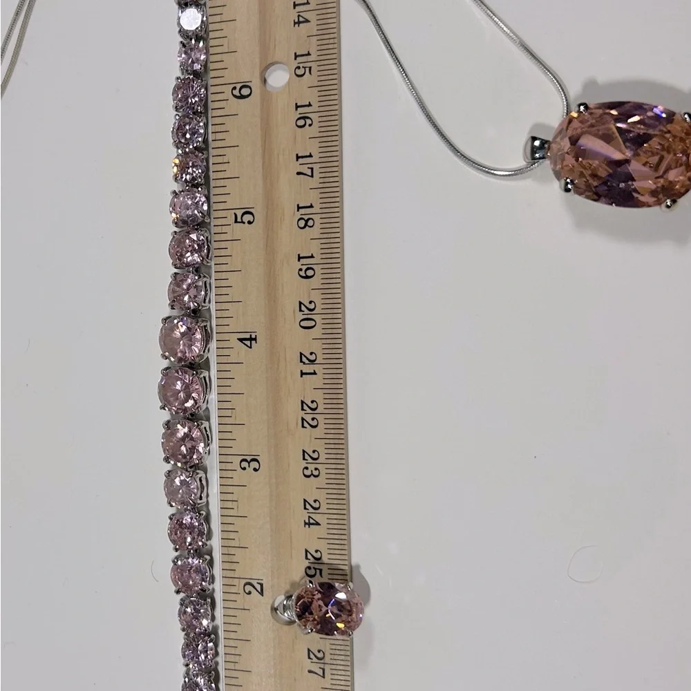 Jewelry set with pink stones - Picture 6 of 8